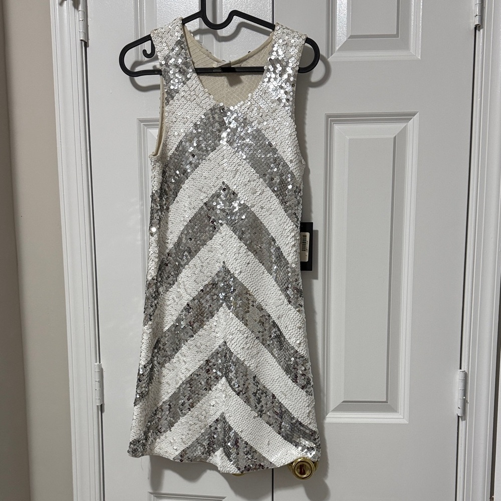 Alice + Olivia Silver and White Sequin Babydoll Dress